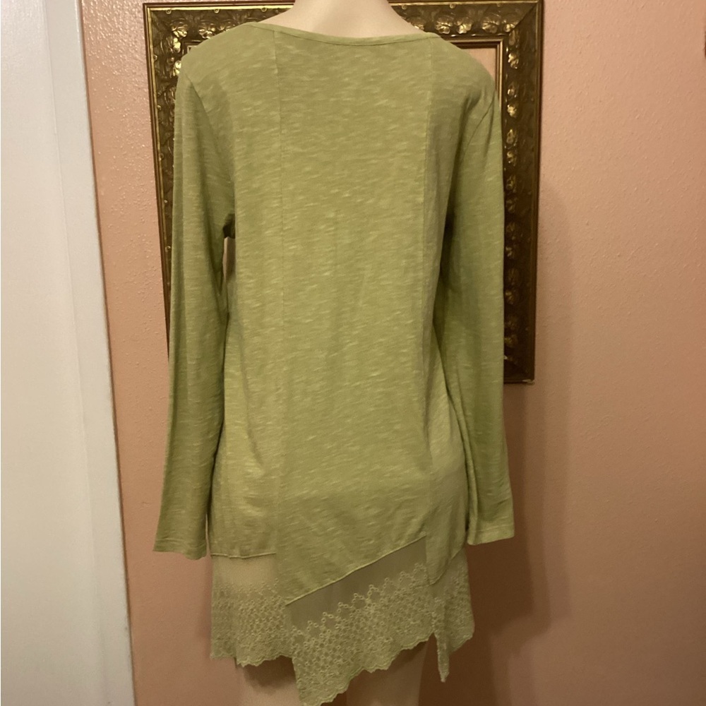 Soft Surroundings Asymmetrical Long Sleeve Lace Size Medium - Picture 7 of 13